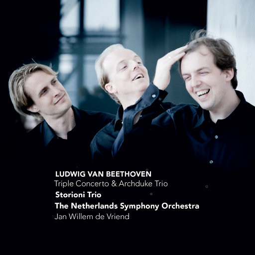 打屁股从白到红高清视频小孩子现代
